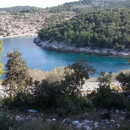 Planika * Vela Luka